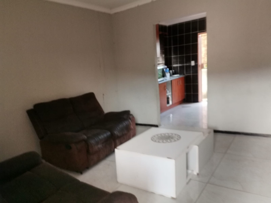 To Let 3 Bedroom Property for Rent in Tlhabane West North West